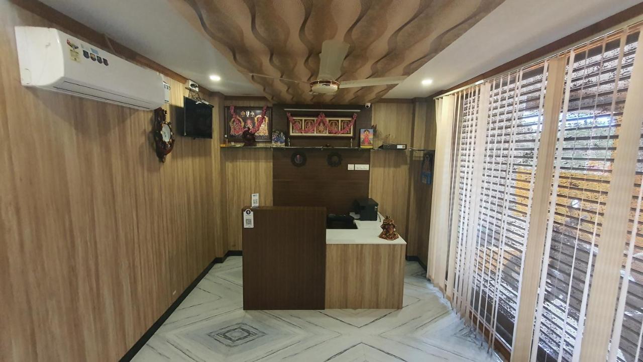 哥印拜陀 Jr旅馆酒店 外观 照片